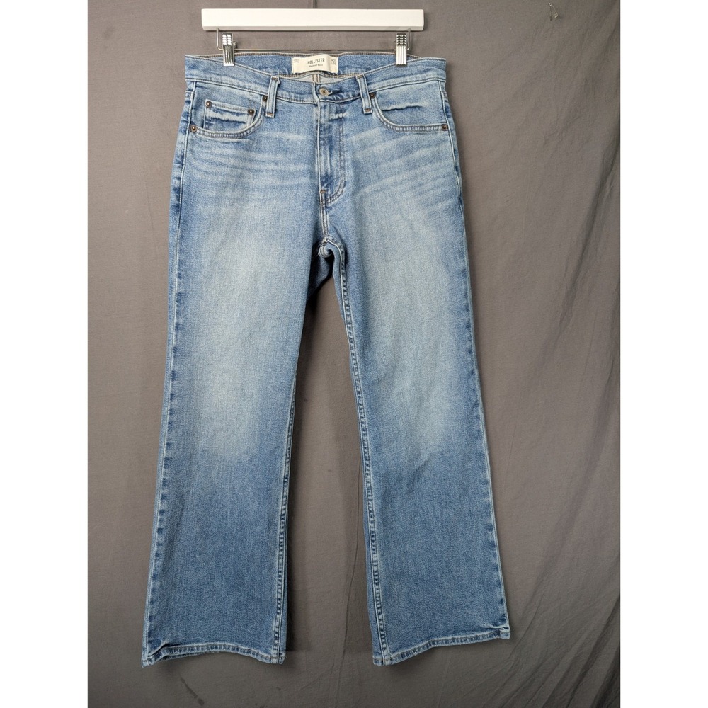 Hollister Relaxed Boot Cut Jeans Mens 31x30 Blue Denim Medium Wash 331D2542
